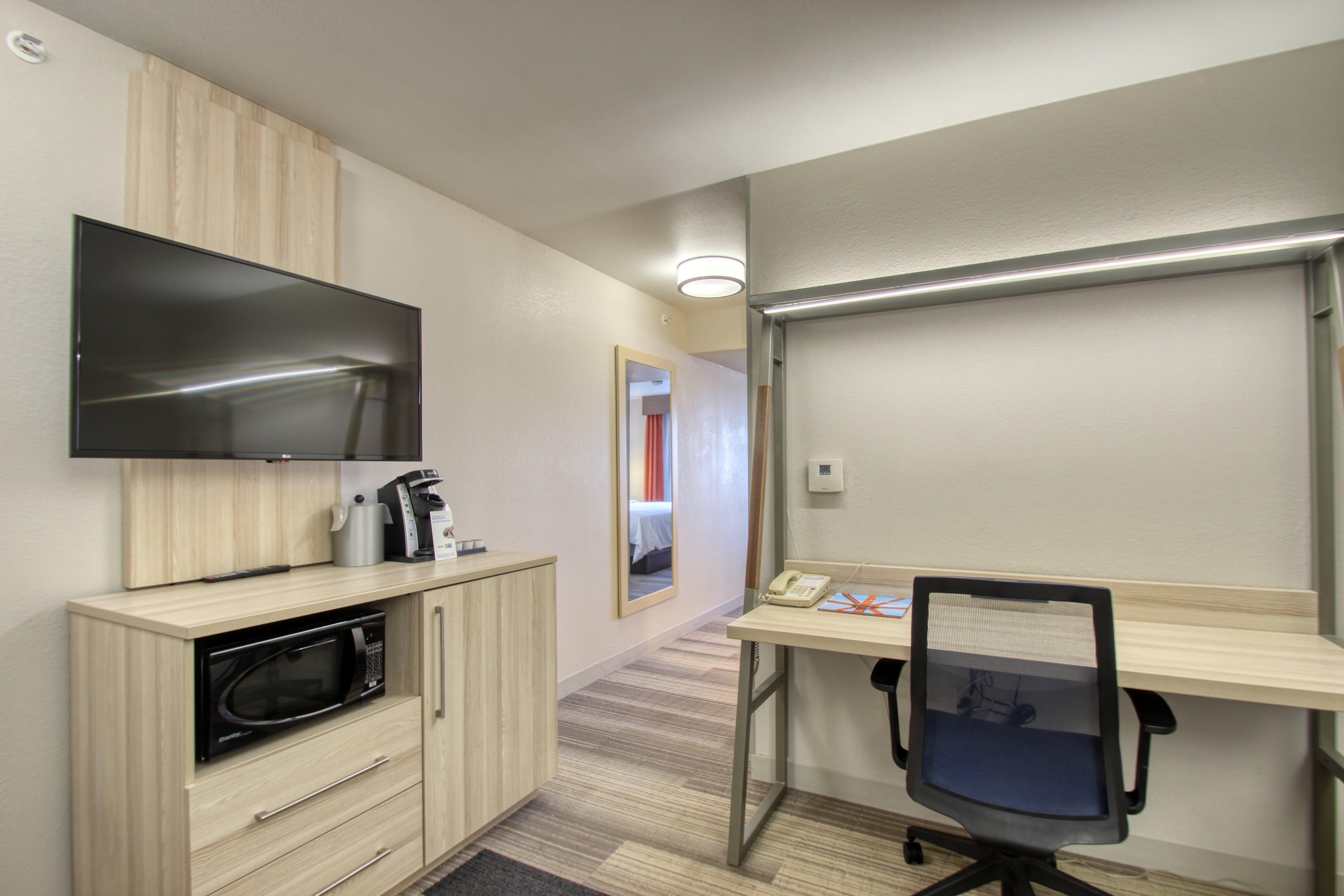 Holiday Inn Express Hotel & Suites Milwaukee Airport By Ihg Dış mekan fotoğraf