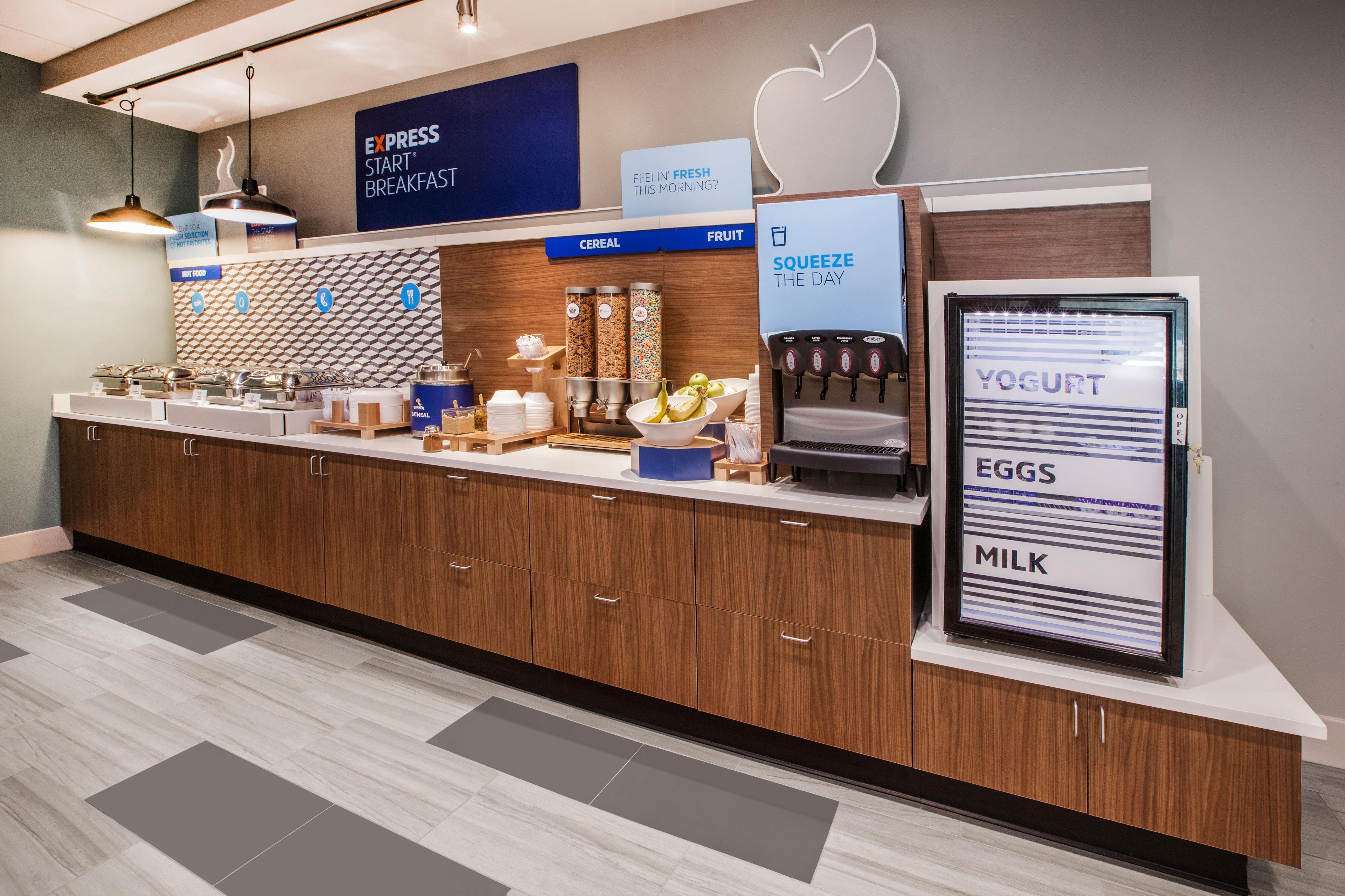 Holiday Inn Express Hotel & Suites Milwaukee Airport By Ihg Dış mekan fotoğraf