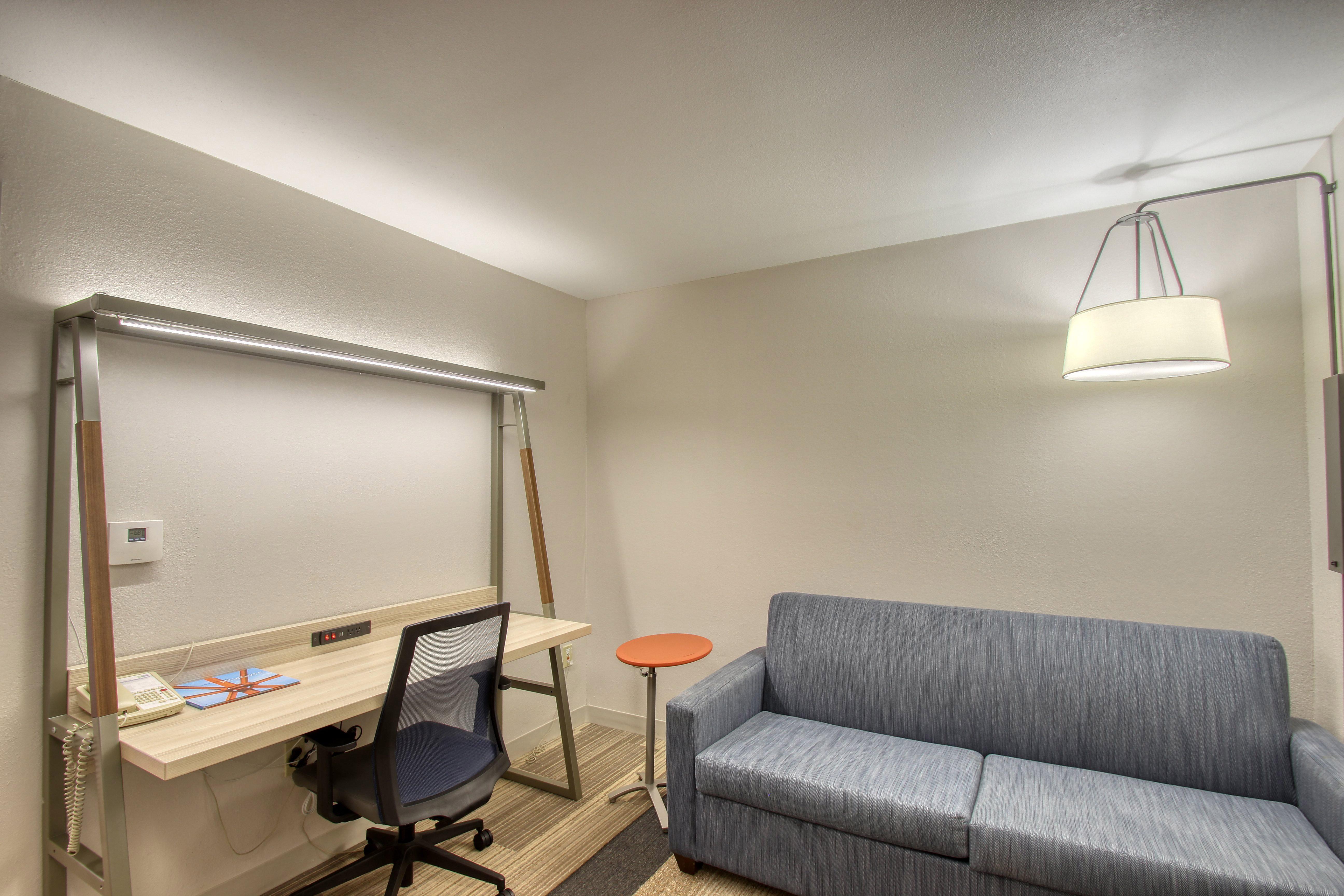 Holiday Inn Express Hotel & Suites Milwaukee Airport By Ihg Dış mekan fotoğraf