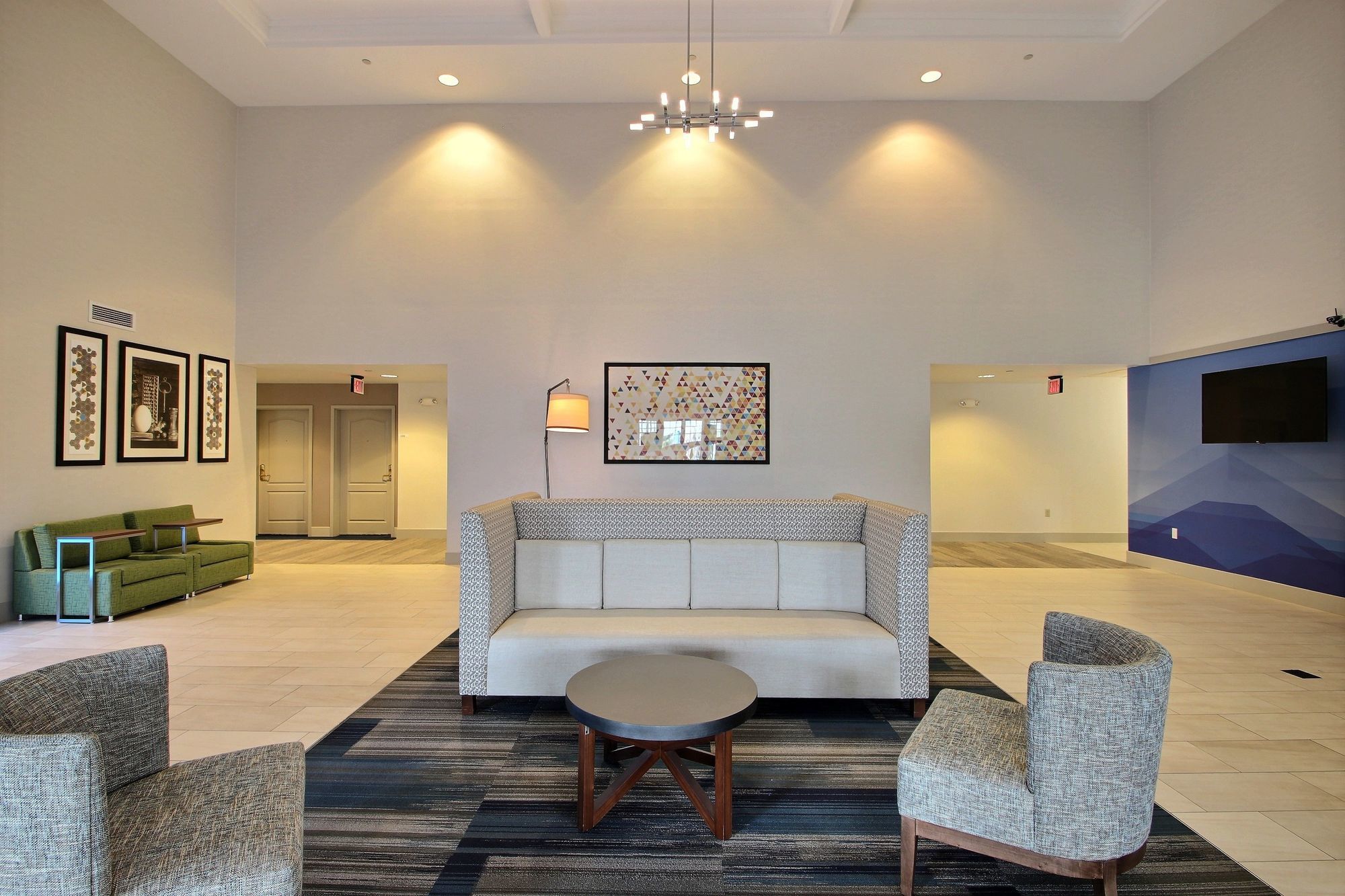 Holiday Inn Express Hotel & Suites Milwaukee Airport By Ihg Dış mekan fotoğraf